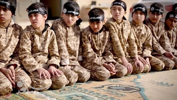 ИГИЛ готовил из детей боевиков