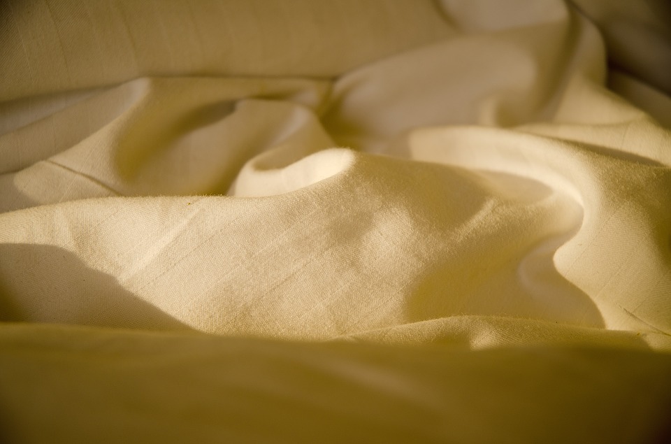 bed-2a539993_960_720