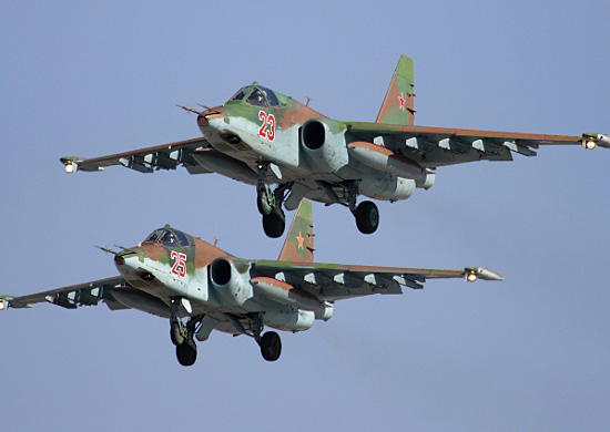 Штурмовик Су-25