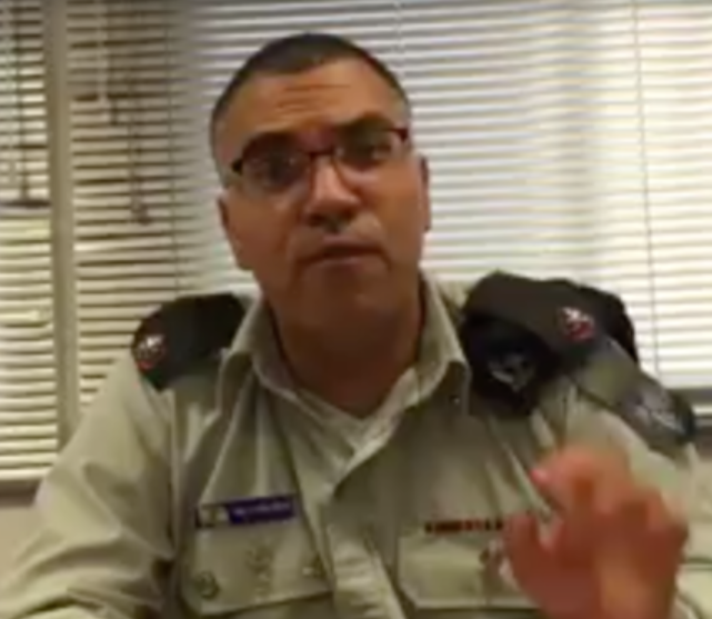Кадр из ролика с обращением израильского офицера