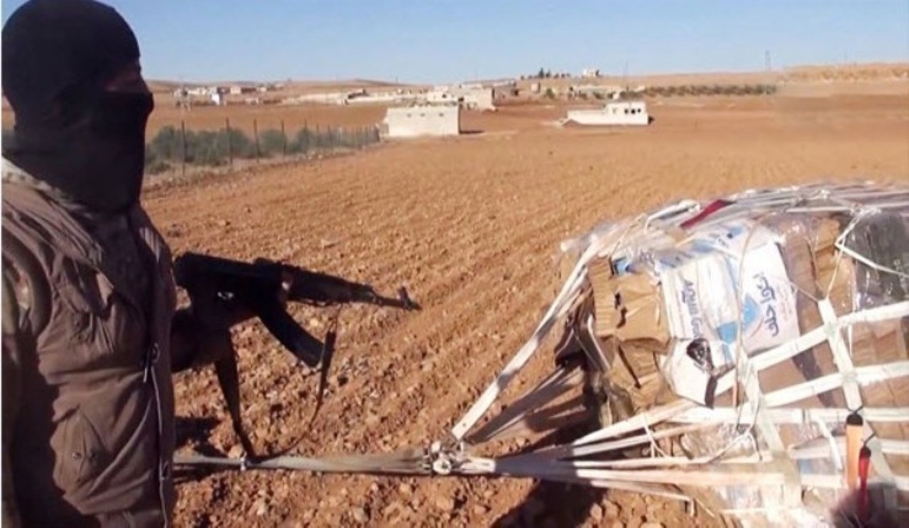 Натовский самолет сбросил груз для ИГИЛ в Ираке