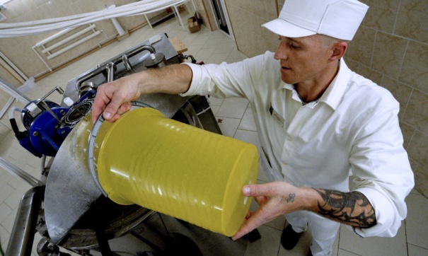 Производители могут не маркировать суррогатную продукцию с пальмовым маслом
