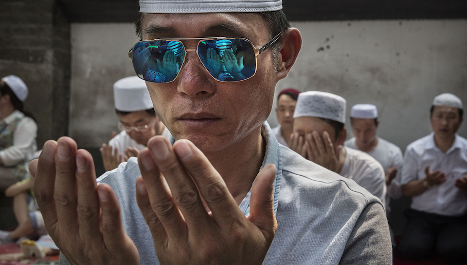 Мусульмане Китая на молитве