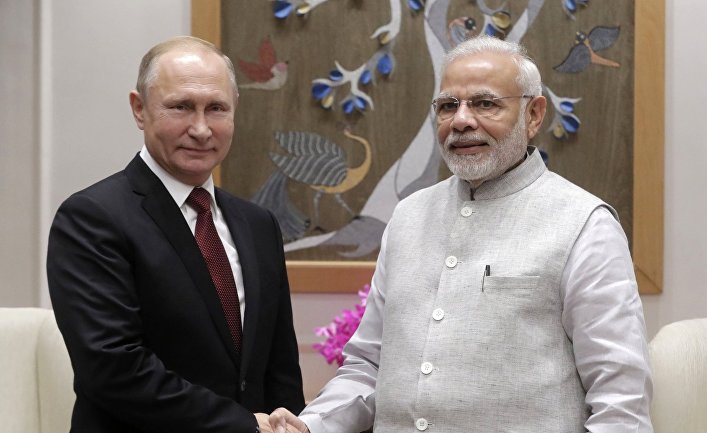 Президент РФ Владимир Путин и премьер Индии Нарендра Моди