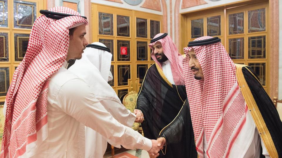 Король Салман с сыном выразили соболезнования близким журналиста