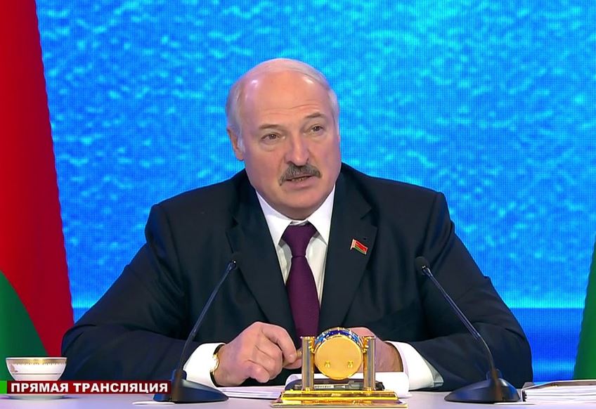 Александр Лукашенко провел пресс-конференцию