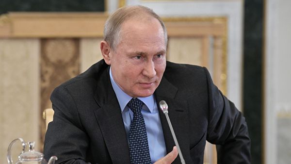 Путин: Библию пусть прочитают, это в любом случае пойдет на пользу, Тору прочитают пускай, Коран