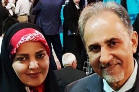 Мохаммада Али Наджафи с женой