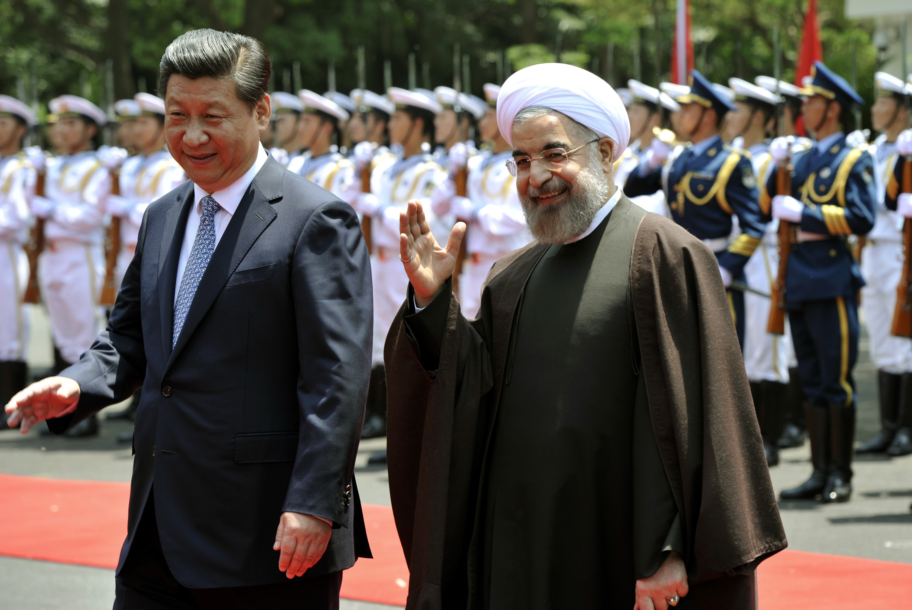 Председатель КНР Си Цзиньпин и президент Ирана Хасан Роухани