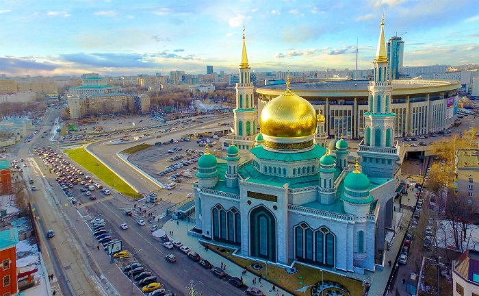 В Московской Соборной мечети прошел первый за несколько месяцев коллективный джума-намаз - IslamNews