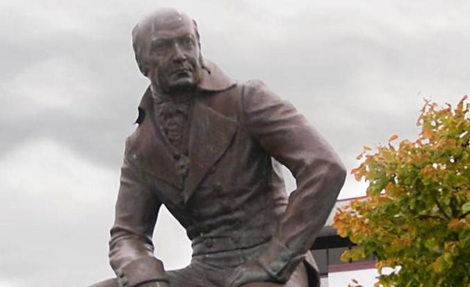 Статуя Александра Баранова в Ситке