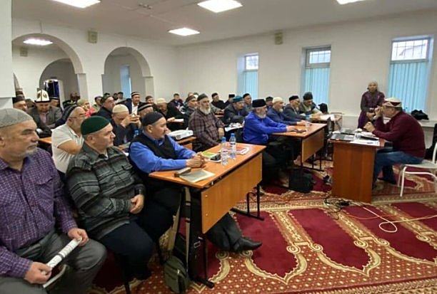 Учебные курсы собрали имамов со всей области