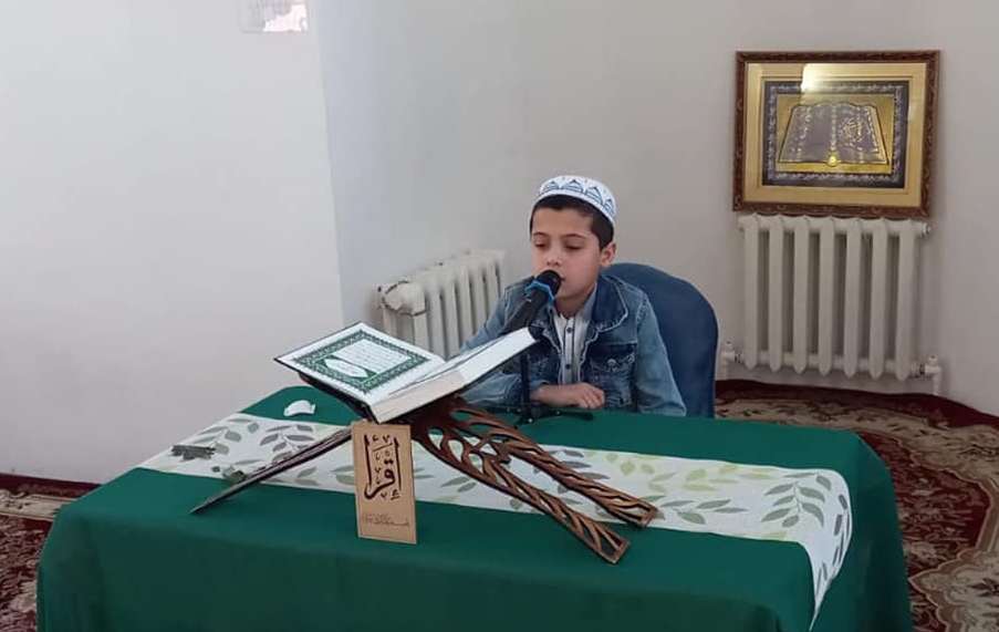 Первый конкурс юных курганских чтецов Корана