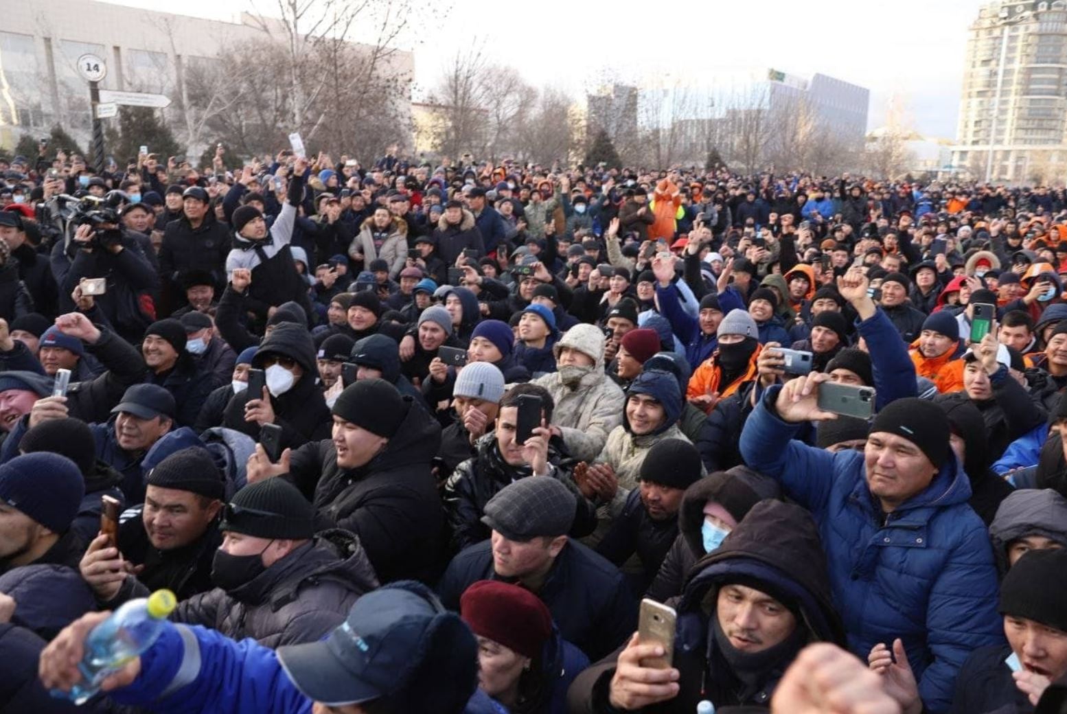 Митинг в Казахстане