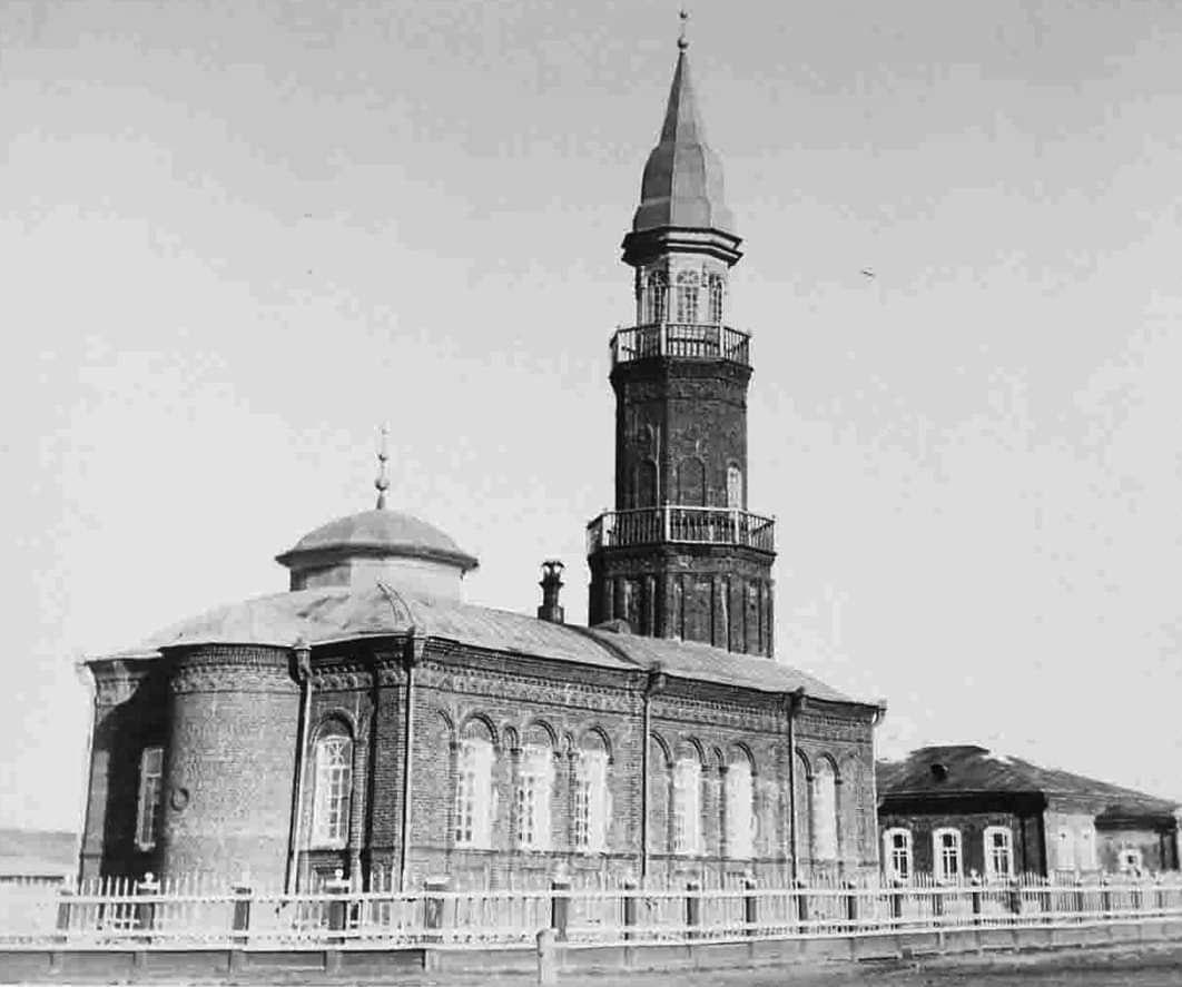 Касымовской мечеть назвали по имени строителя, Яушевской – по имам-хатыбу