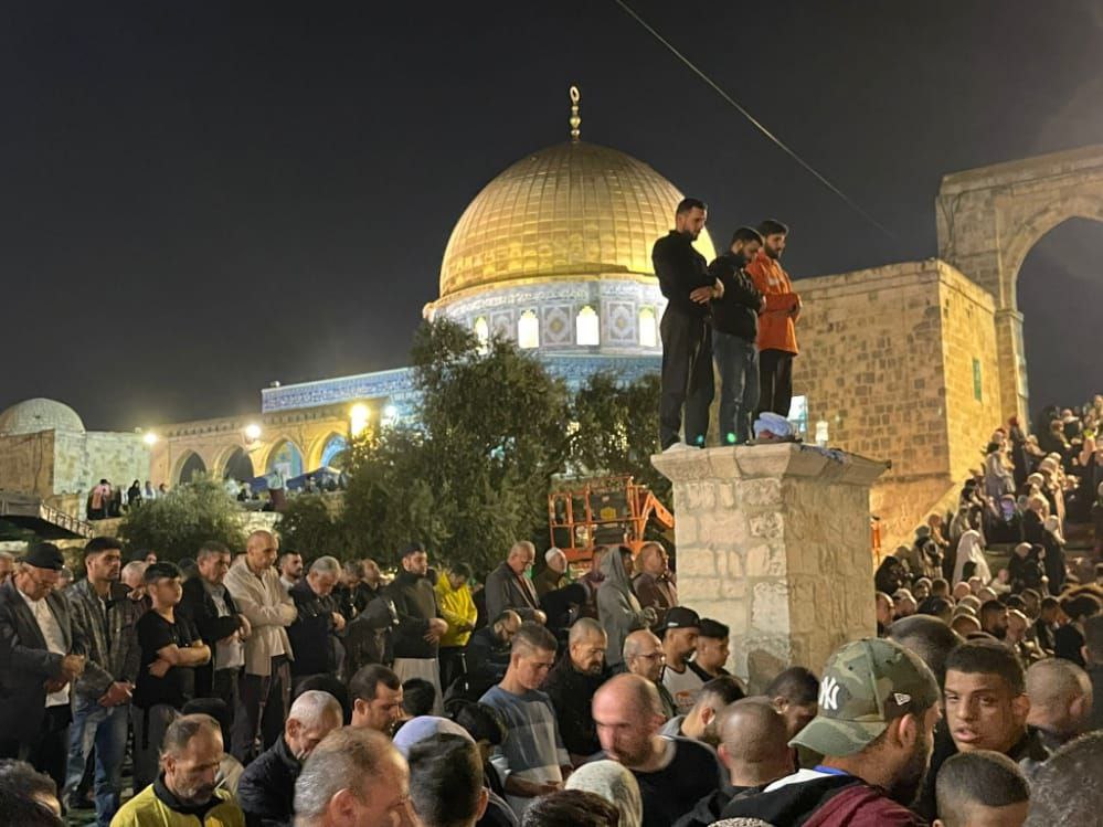 Когда ночь ляйлятуль кадр в 2024 году. Палестина Аль Акса. Мечеть Аль-Акса. Аль Акса ночью. Мечеть Аль Масджид Аль Акса.