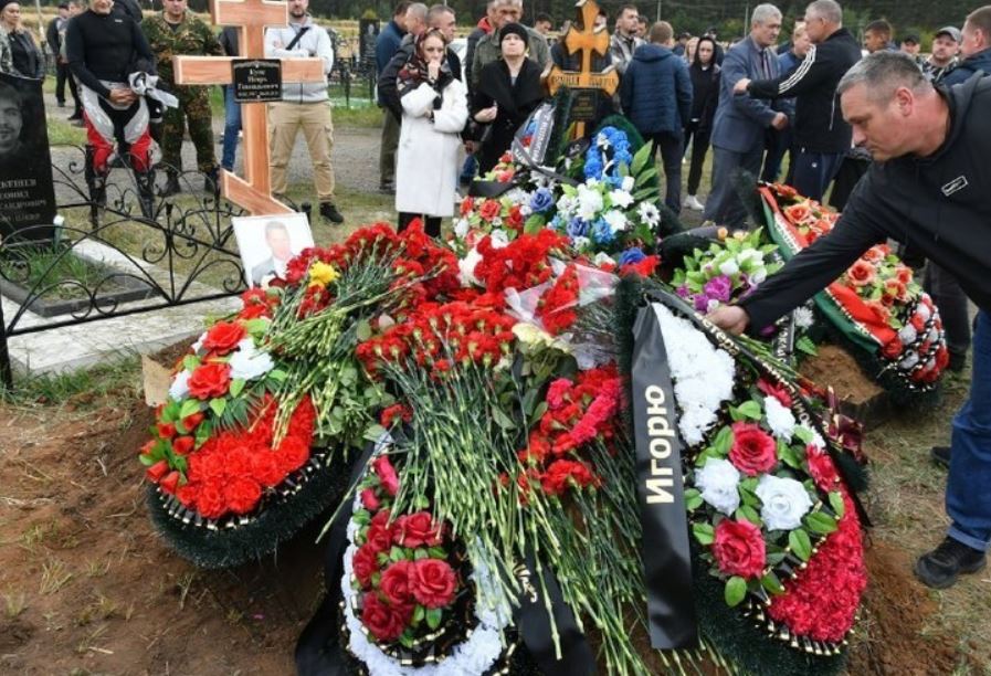 Убитого на Донбассе лидера ОПГ из Татарстана похоронили на аллее славы