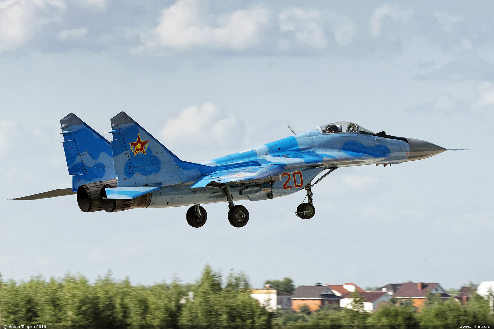 В Казахстане прокомментировали информацию о продаже Киеву списанной военной техники