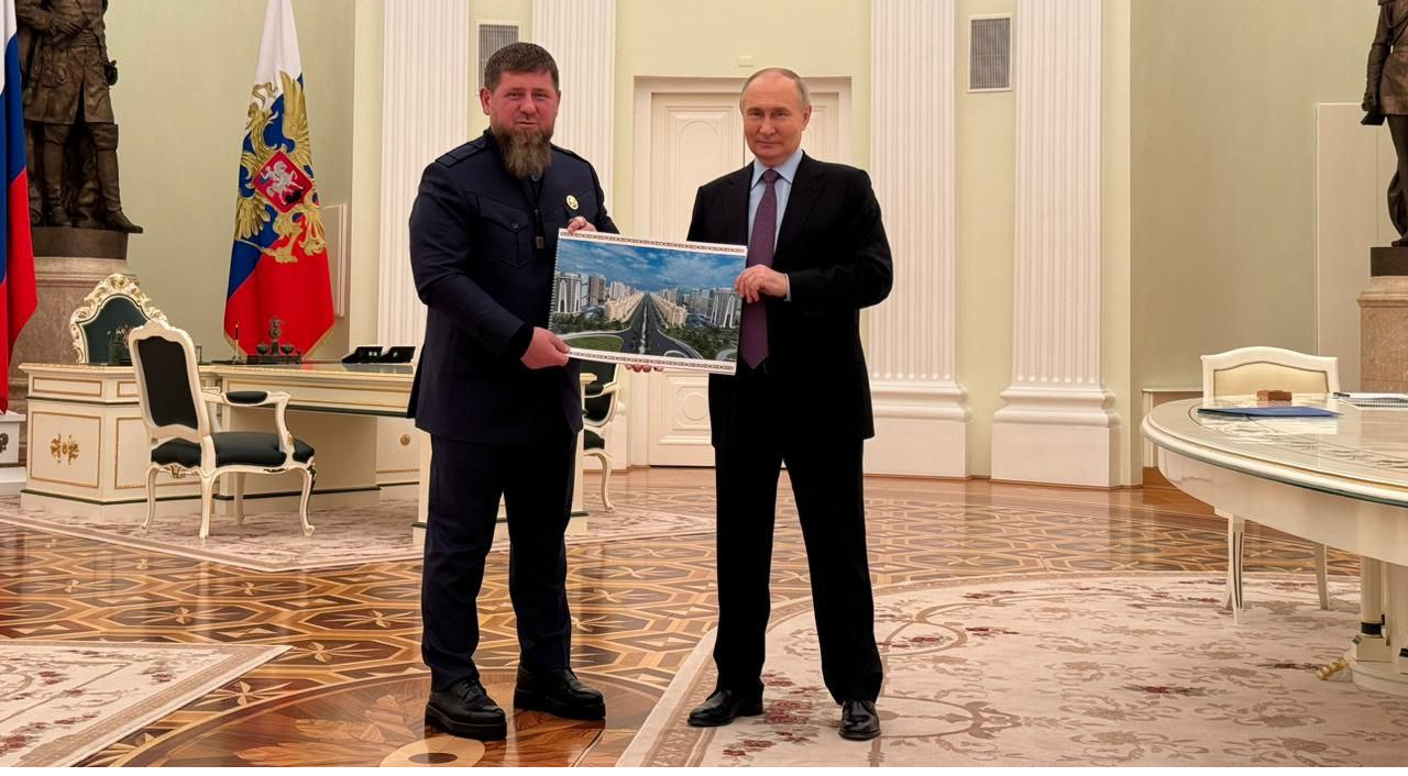 Кадыров презентовал Путину район в Грозном, названный в его честь