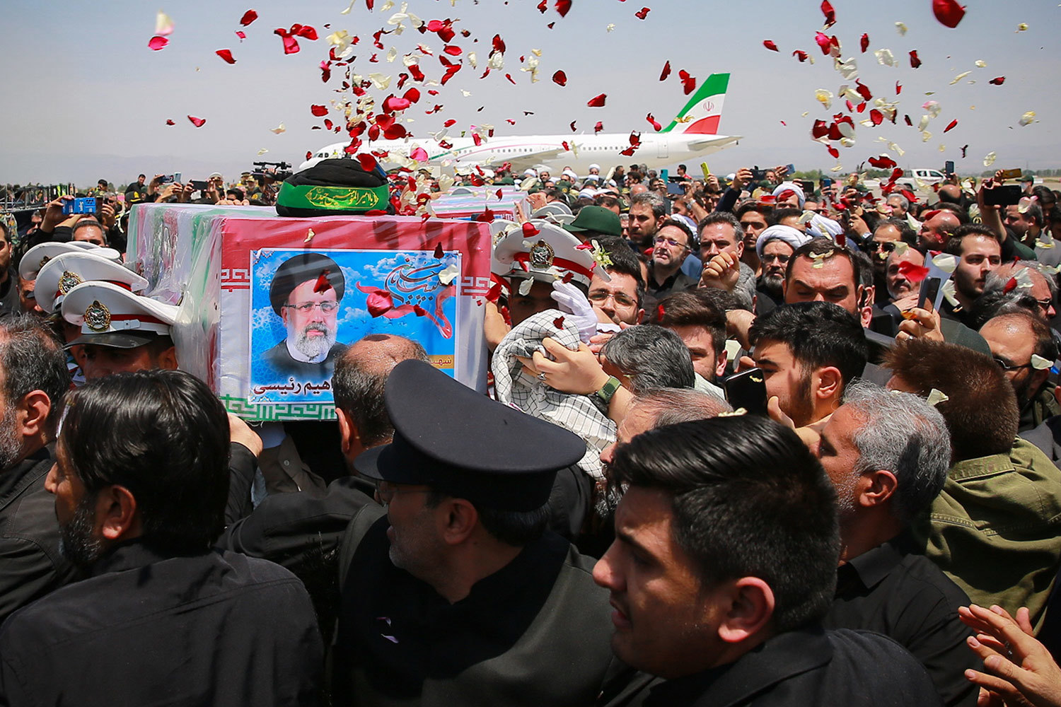 В Иране исключили самую популярную версию в деле о гибели президента