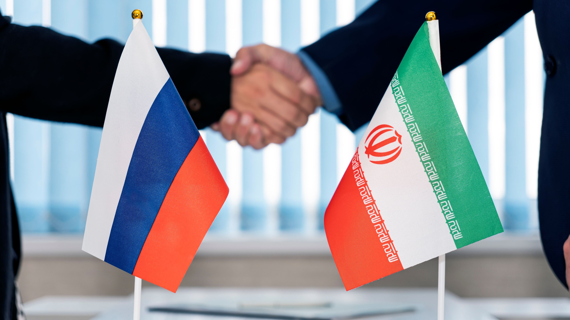 Россия и Иран твердо привержены созданию стратегического партнерства