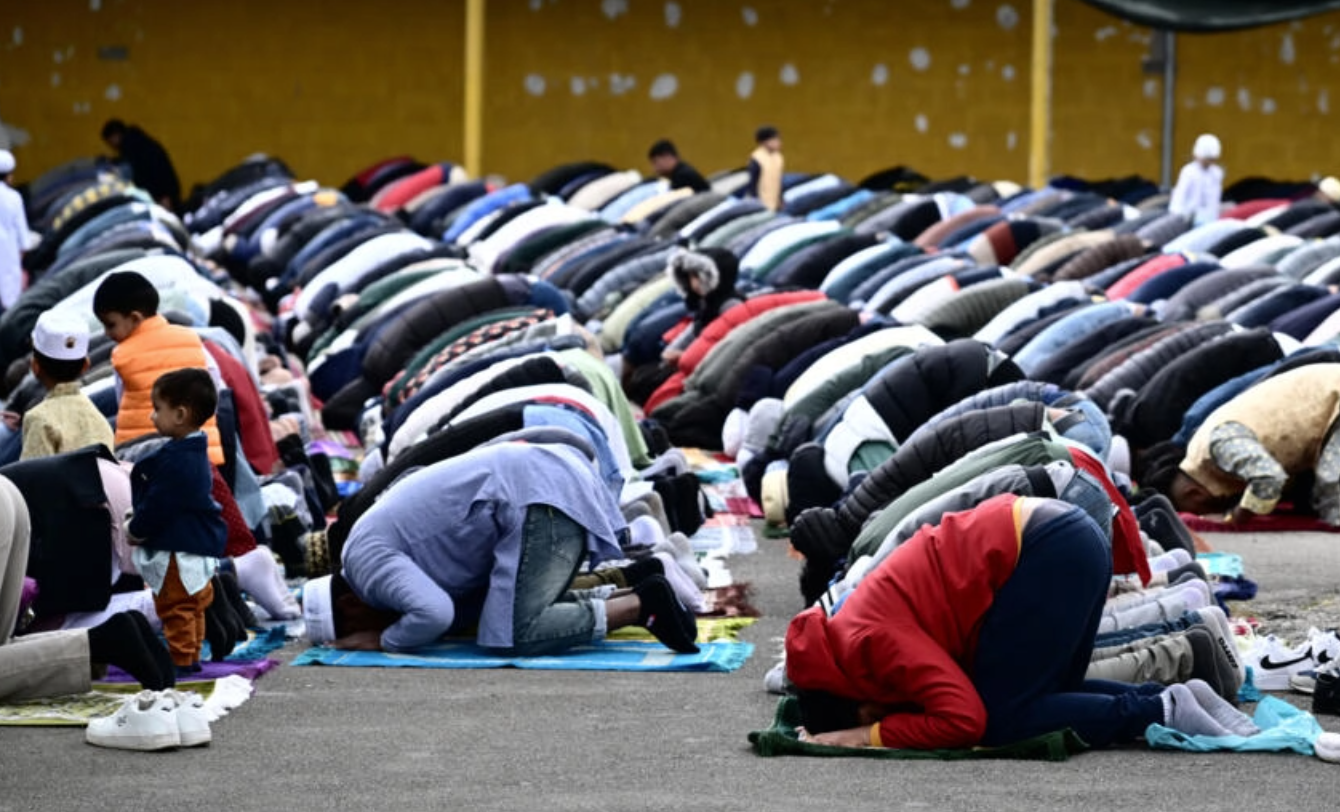 Мусульмане итальянского города борются с чиновниками за мечеть