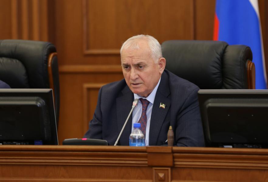 Сменивший Даудова новый спикер чеченского парламента сделал первое заявление
