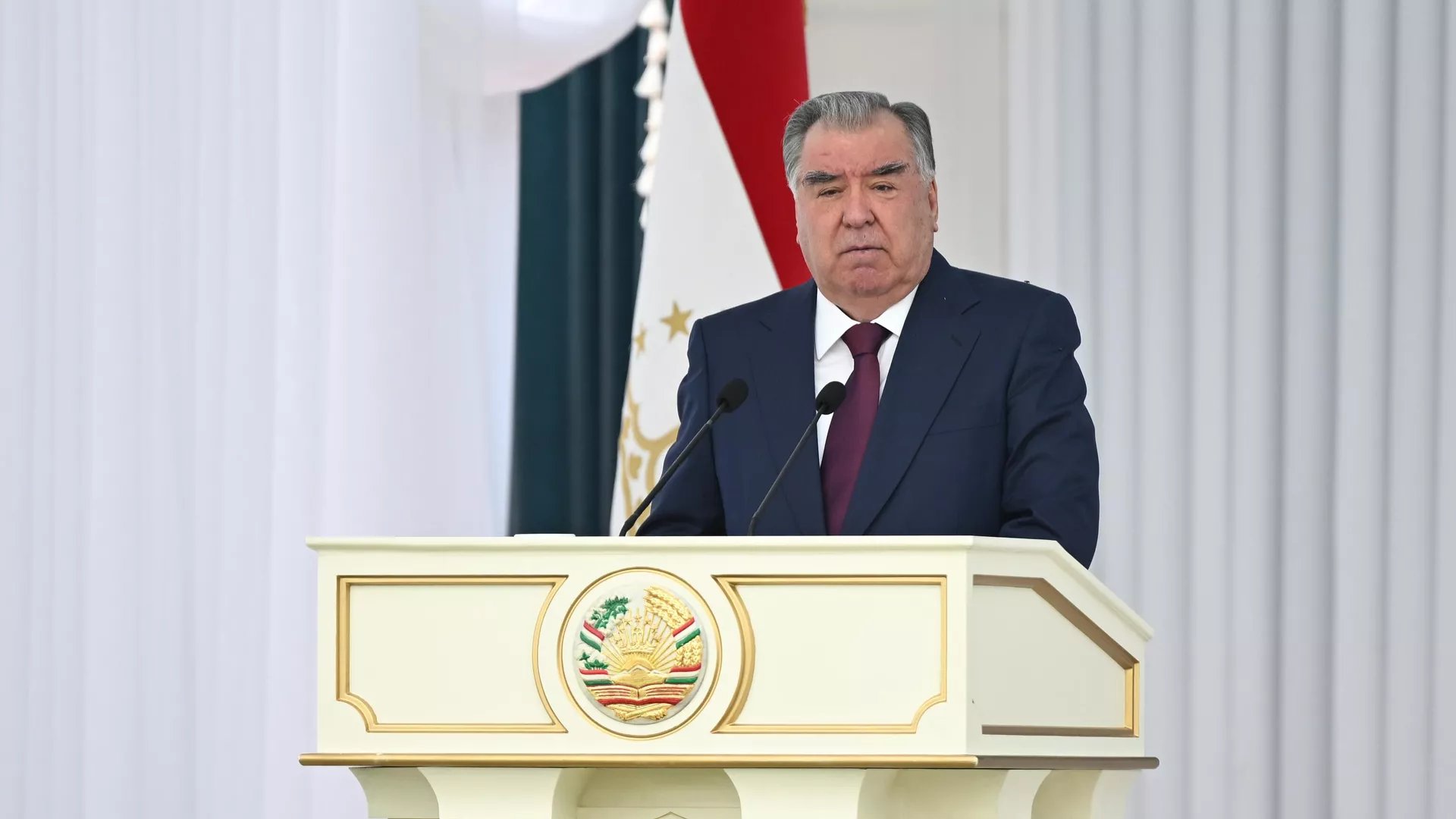 Эмомали Рахмон, фото пресс-служба президента Таджикистана
