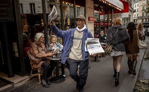 Али Акбар за работой, фото AFP