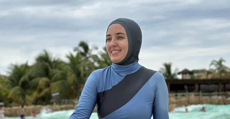 Модель в буркини от фирмы Alai, фото anba.com.br