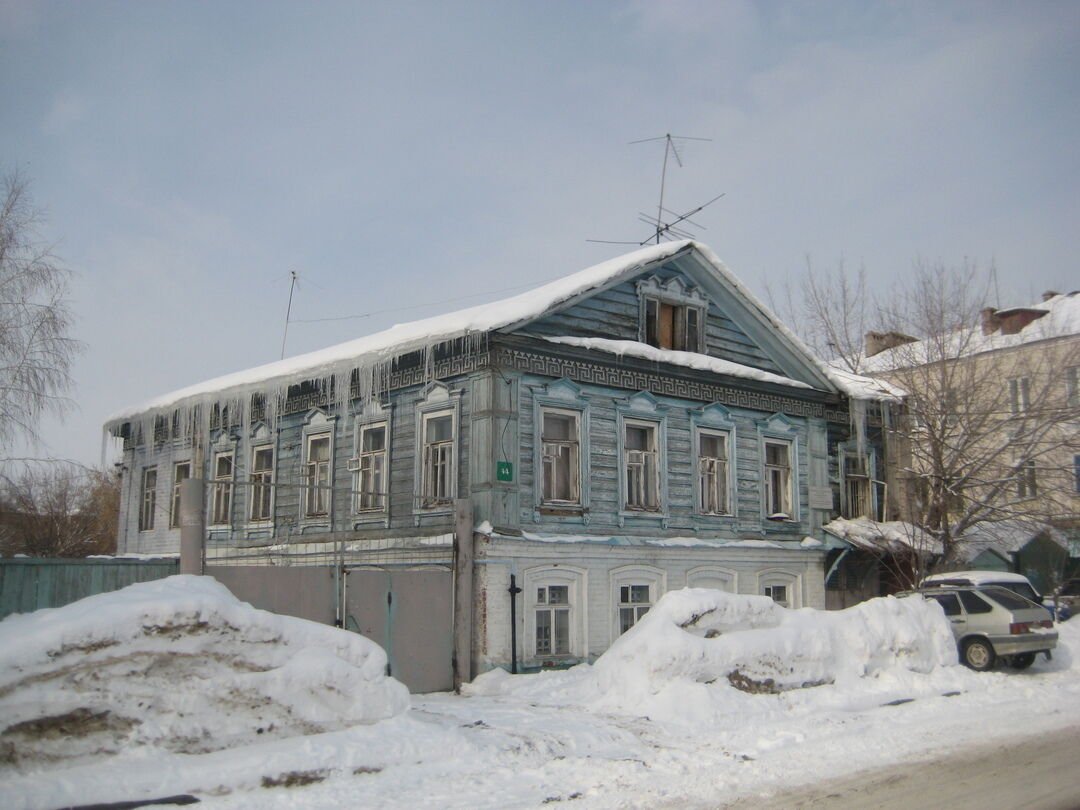 Усадьба Б-Ф. Я. Багаутдиновой (Марджани) – Б-Х. Апанаевой по ул. Ш. Марджани, 44. Фото: kartarf.ru