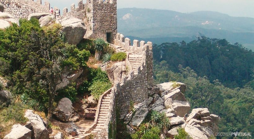 Замок мавров в Синтре, Португалия, фото: discoverportugal.ru