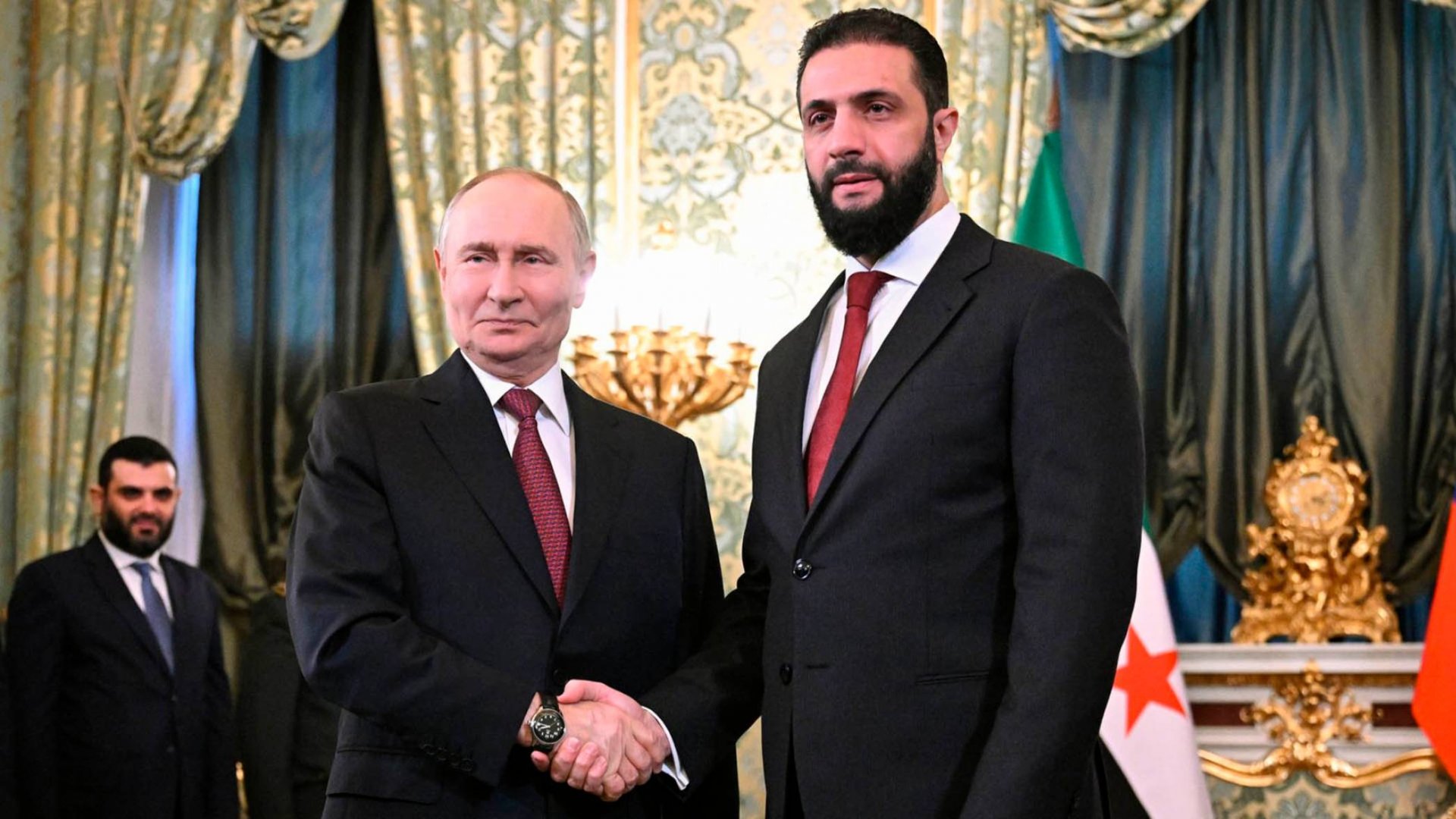 Президент России Владимир Путин со своим сирийским коллегой Ахмедом аш-Шараа. Фото: РИА Новости