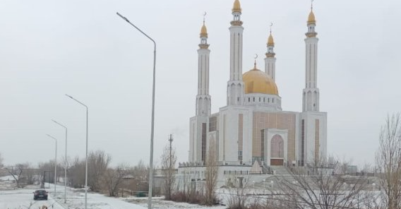 Актобе, мечеть «Нур-Гасыр». Фото Анастасии ШМАТОВОЙ