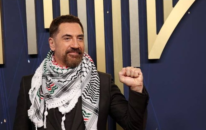 Хавьер Бардем на вручении премии Эмми в  Лос-Анджелесе, фото: AFP