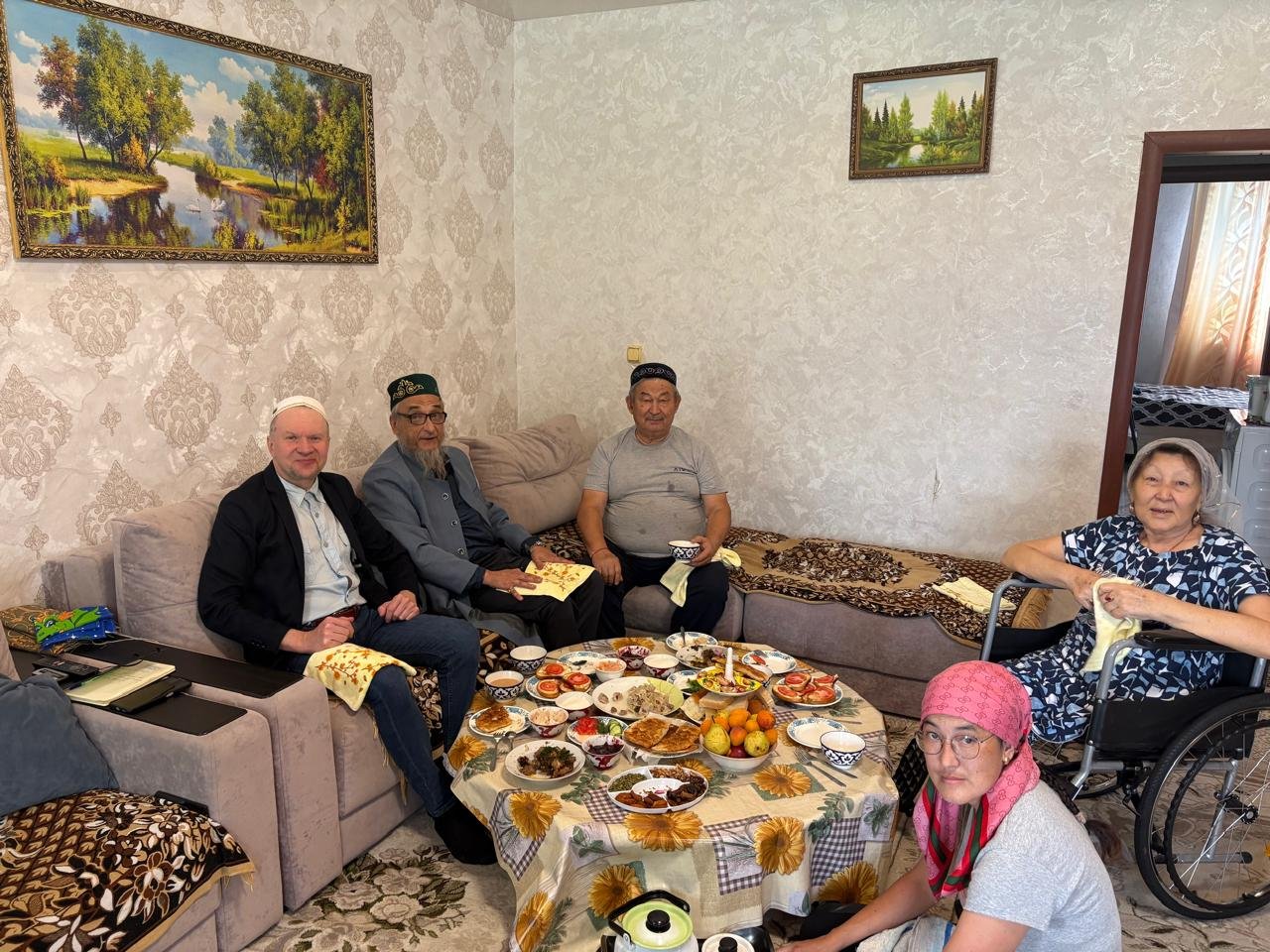 В гостях у Якова Жамбаева