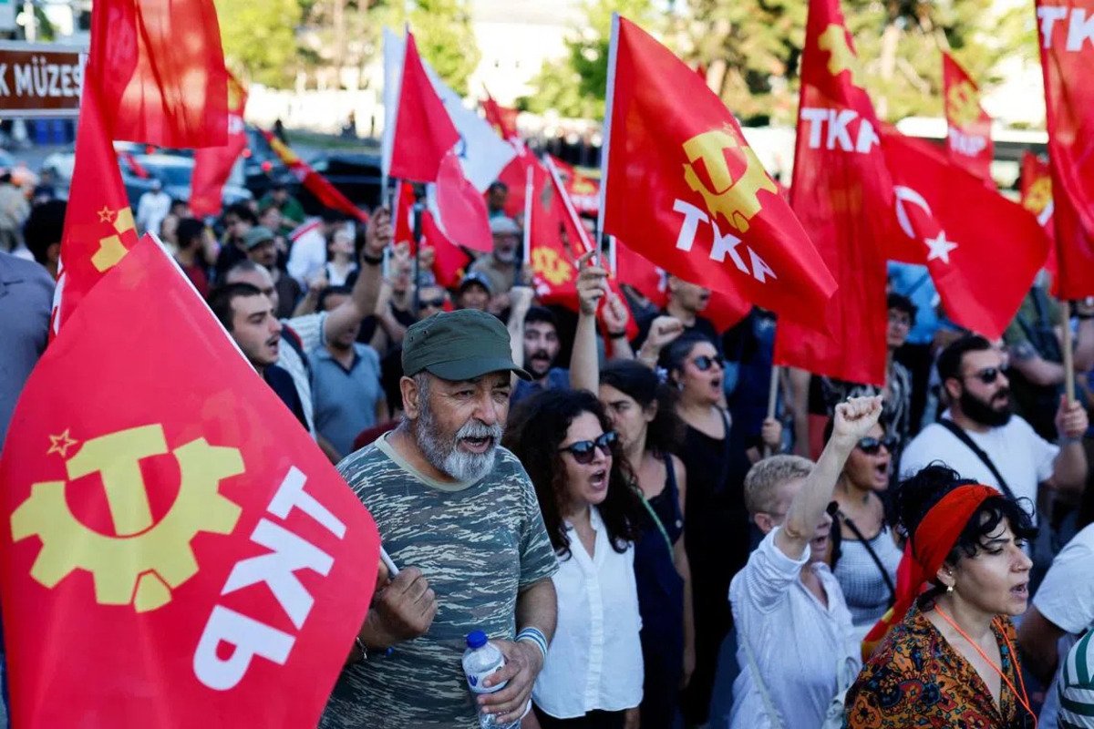 Активисты коммунистической партии Турции. Фото: соцсети